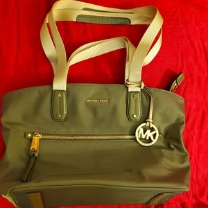 Michael Kors tote